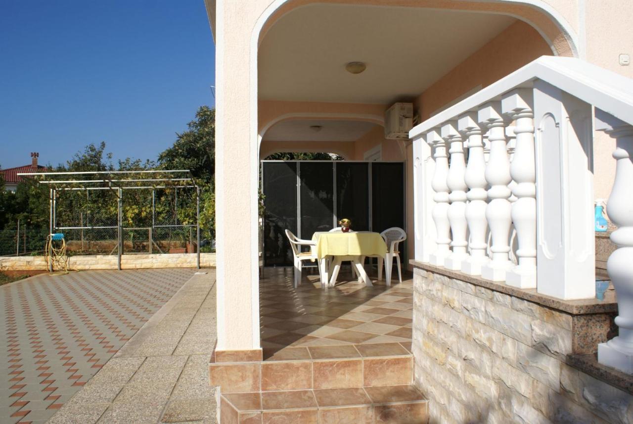 Apartment Nevenka كرك المظهر الخارجي الصورة