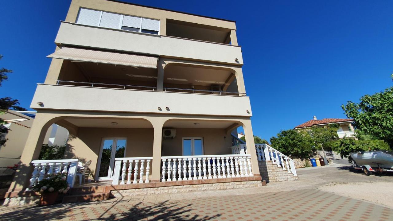 Apartment Nevenka كرك المظهر الخارجي الصورة