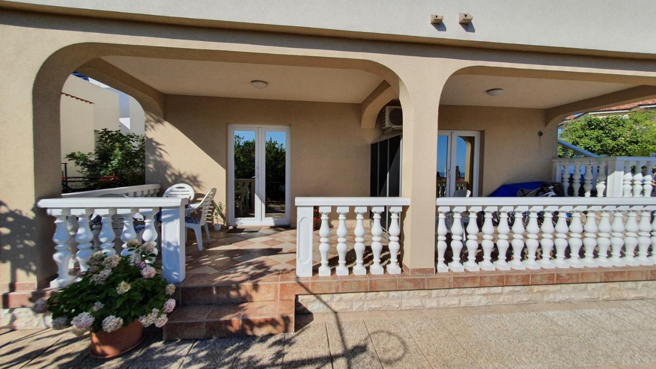 Apartment Nevenka كرك المظهر الخارجي الصورة